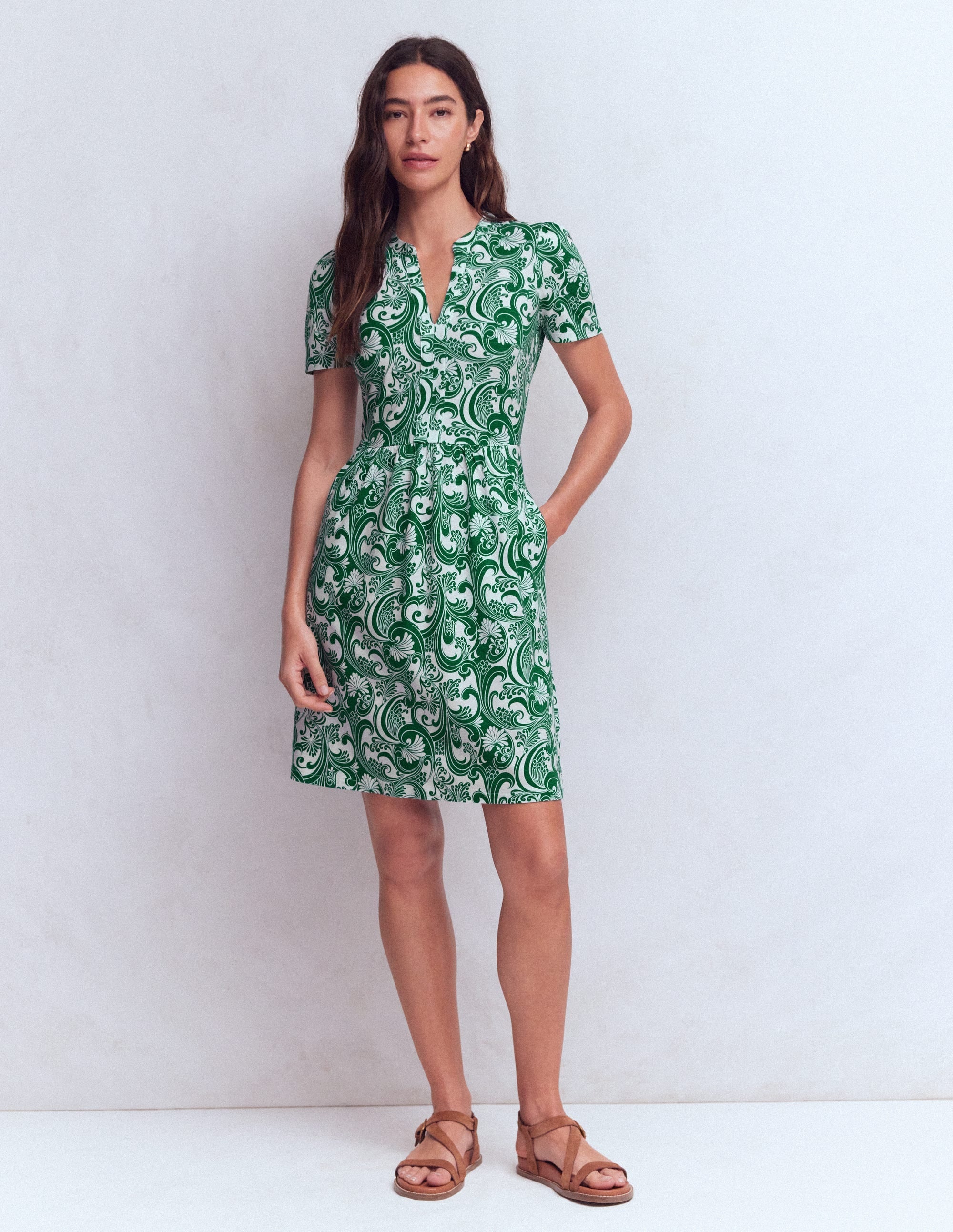 Naomi Short Sleeve Dress-Jewel Green, Foliage Whirl
